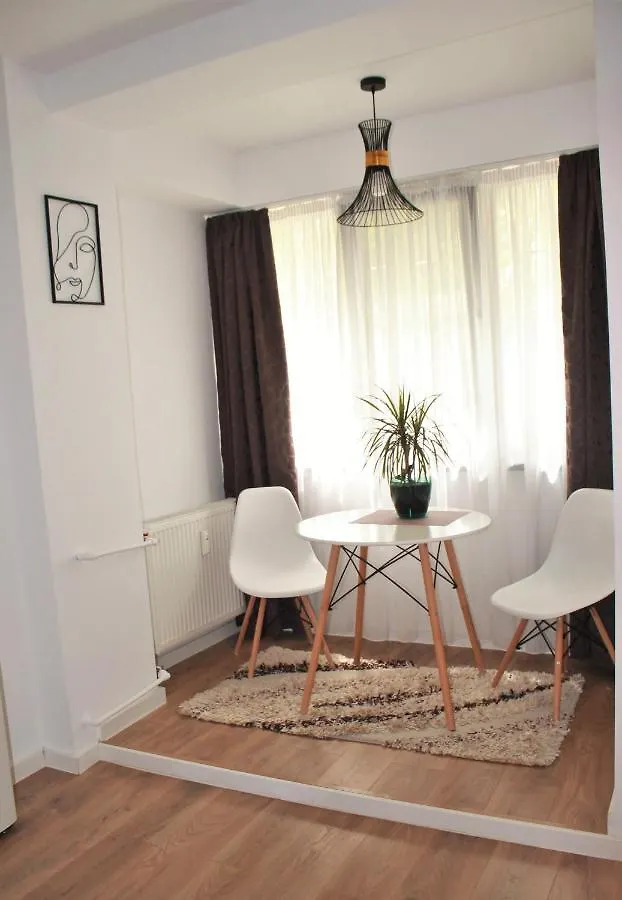 Studio Dristor - Foarte Curat Si Frumos Bucharest 0*,  Romania